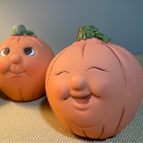 Set of 4 Ceramic Pumpkin Heads Halloween Decorations, 4” Tall - Picture 3 of 7